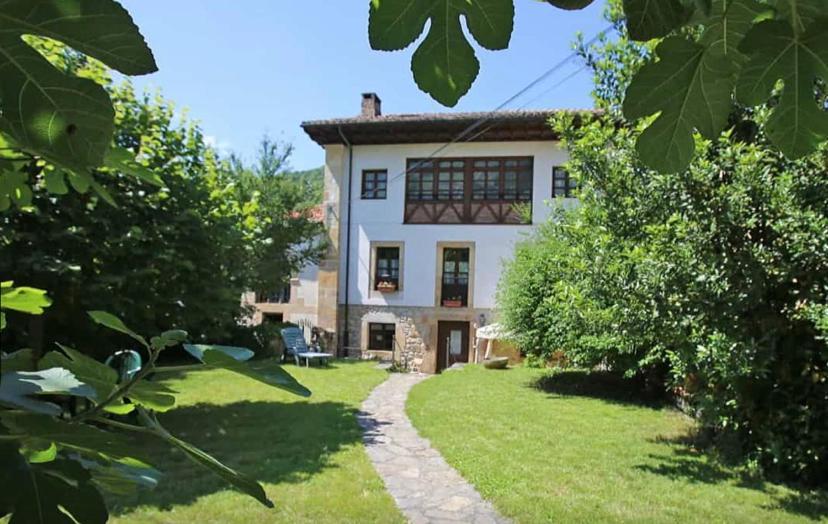 Casa Arenas Hotel Arenas De Cabrales Luaran gambar